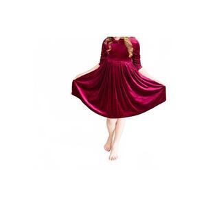 NEW MILA & ROSE velvet twirl dress in cranberry